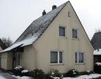 Jak zadbać o trwałość dachu i bezpieczeństwo ludzi przed śniegiem